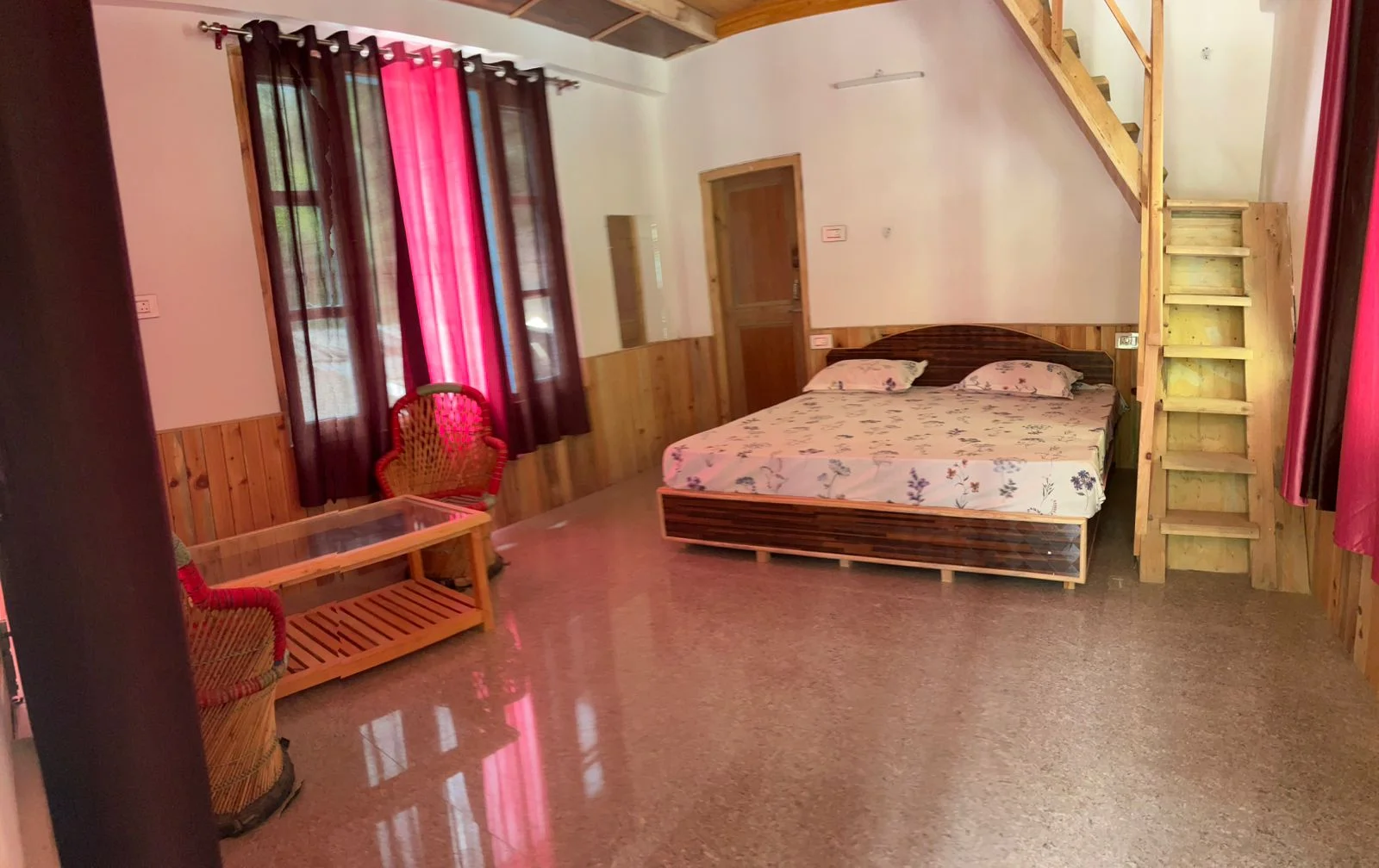Sneha River view Homestay