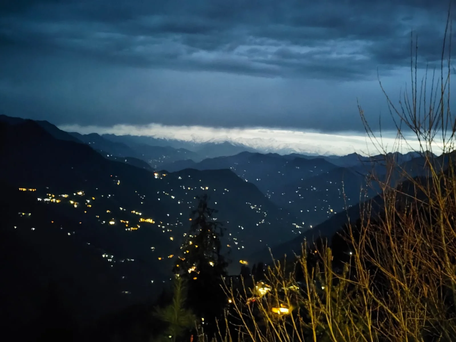 Shoja Pinecone Homestay 4