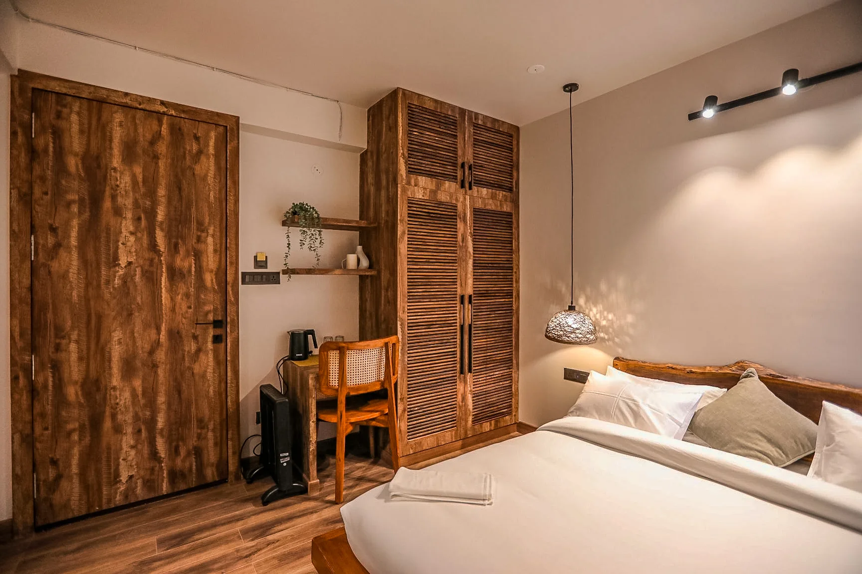 The Ghar Boutique Stay - Deluxe Room - next