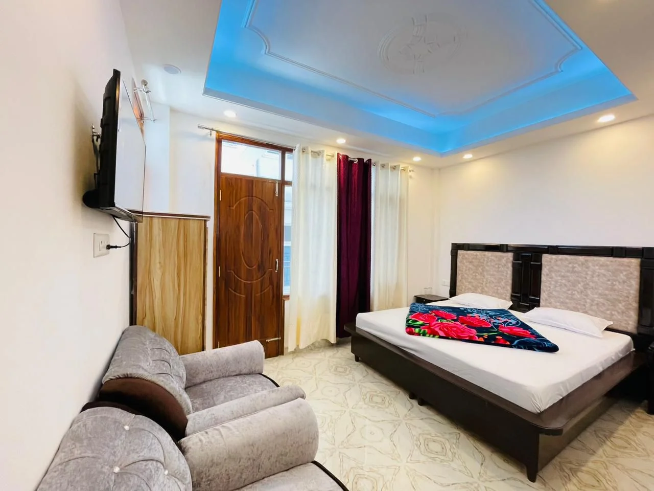 Sigma Paradise - Shimla