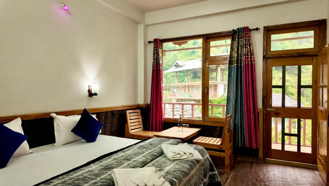 Jibhi Holiday Homestay - next